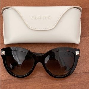 Valentino sunglasses